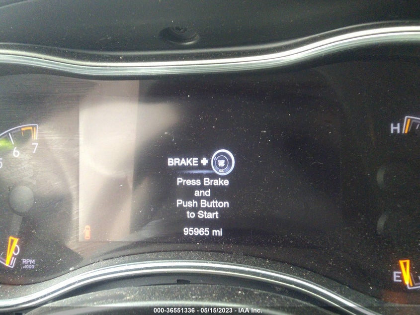 VIN 1C4RJFLG1HC610189 2017 JEEP GRAND CHEROKEE TRAILHAWK