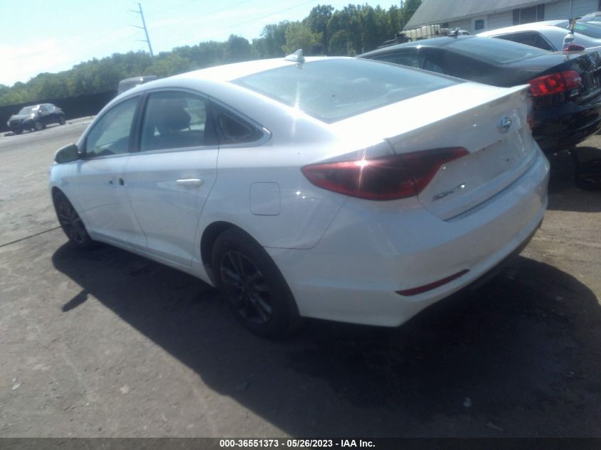 2016 HYUNDAI SONATA 2.4L SE - 5NPE24AF1GH344802