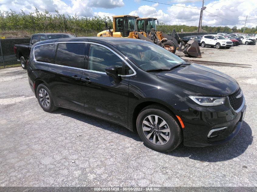 2023 CHRYSLER PACIFICA HYBRID TOURING L - 2C4RC1L72PR513523