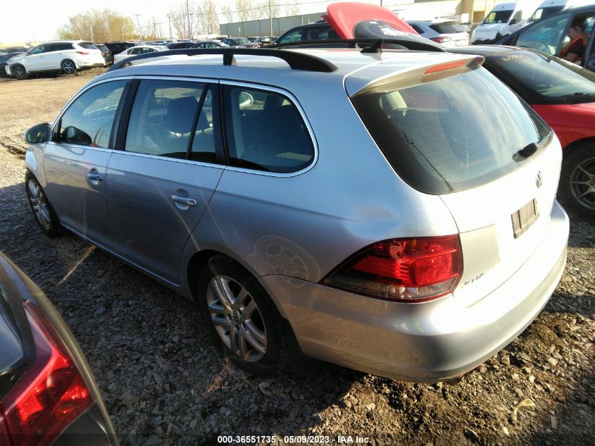 2014 VOLKSWAGEN JETTA SPORTWAGEN TDI - 3VWPL7AJ1EM610206