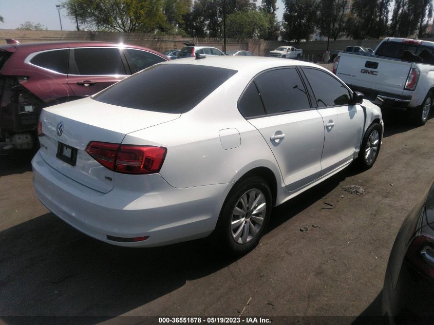 2015 VOLKSWAGEN JETTA SEDAN 1.8T SE - 3VWD17AJ1FM258111