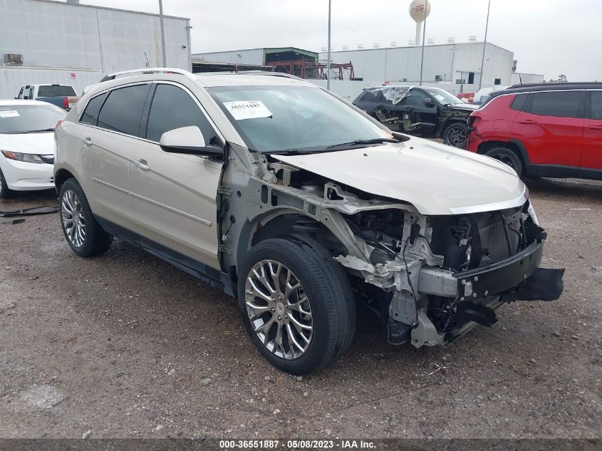 2015 CADILLAC SRX LUXURY COLLECTION - 3GYFNBE34FS598549