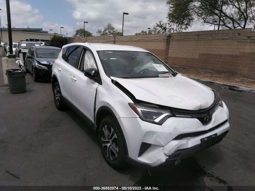 2018 TOYOTA RAV4 LE - JTMZFREV1JD129387