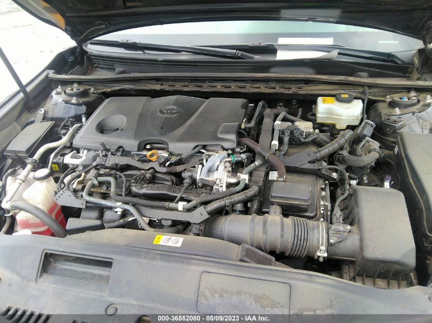2018 TOYOTA CAMRY HYBRID XLE - 4T1B21HK2JU502755