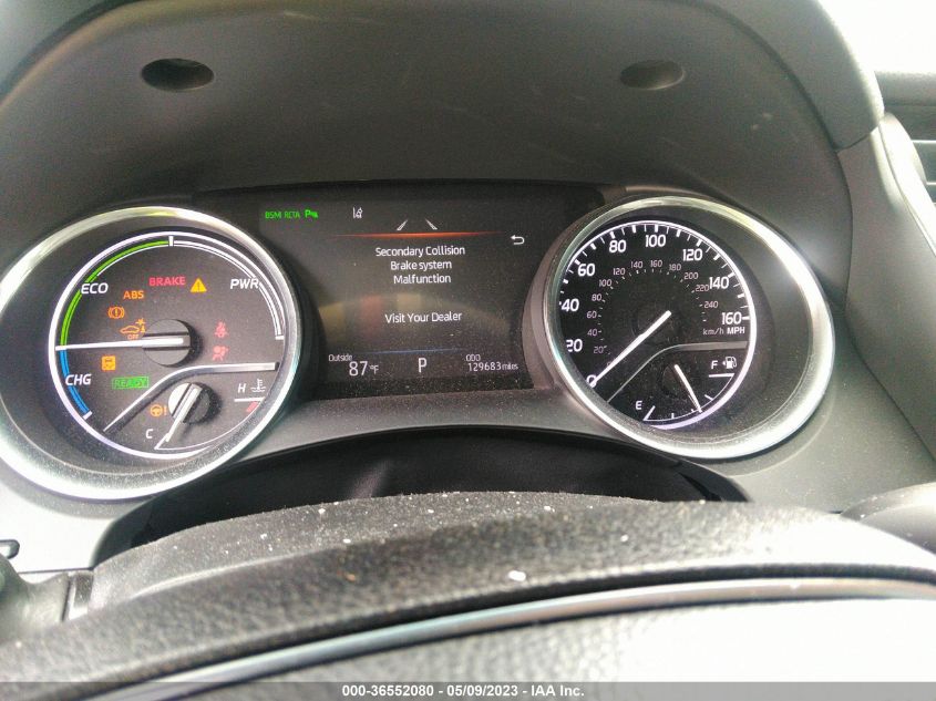 2018 TOYOTA CAMRY HYBRID XLE - 4T1B21HK2JU502755