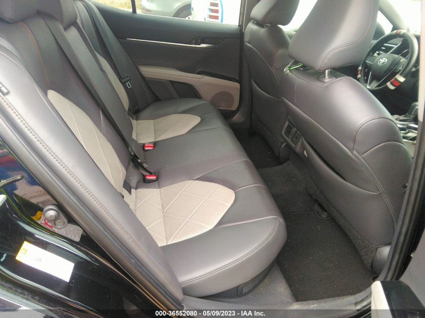 2018 TOYOTA CAMRY HYBRID XLE - 4T1B21HK2JU502755