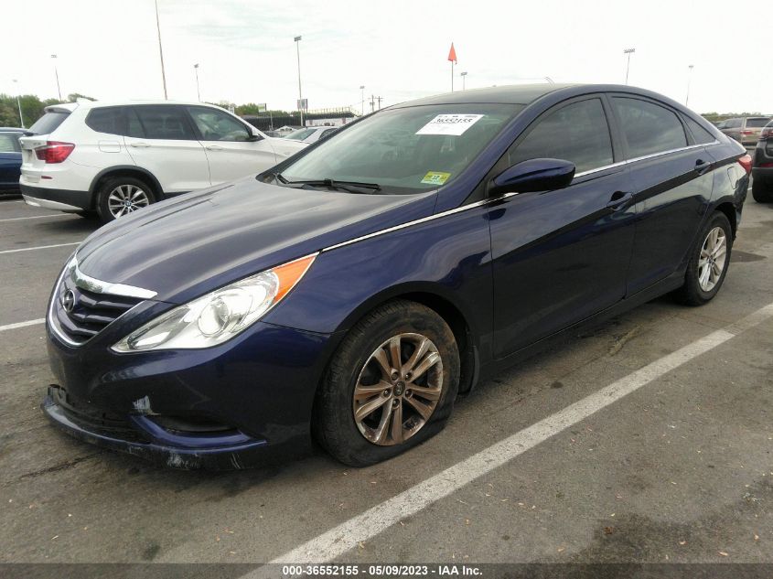 2013 HYUNDAI SONATA GLS PZEV - 5NPEB4AC1DH639626