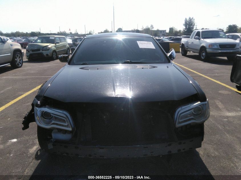 2016 CHRYSLER 300 300C - 2C3CCAEGXGH294677