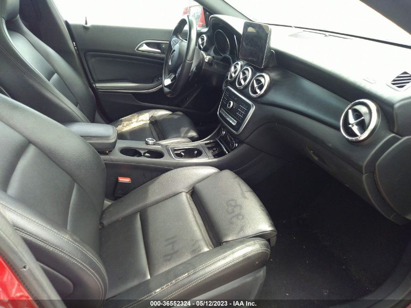 2017 MERCEDES-BENZ CLA CLA 250 - WDDSJ4GB0HN438929