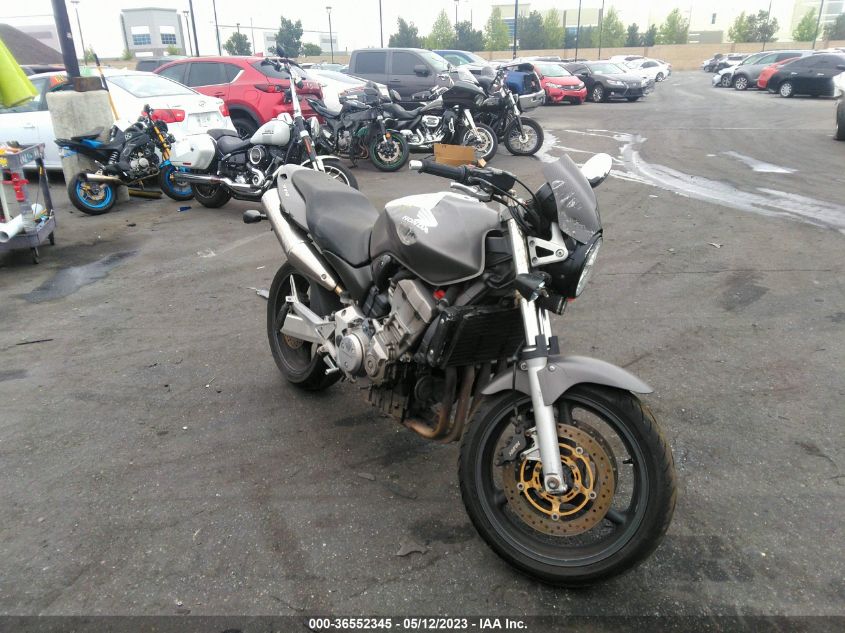 2003 HONDA CB900 F - JH2SC48173M100136