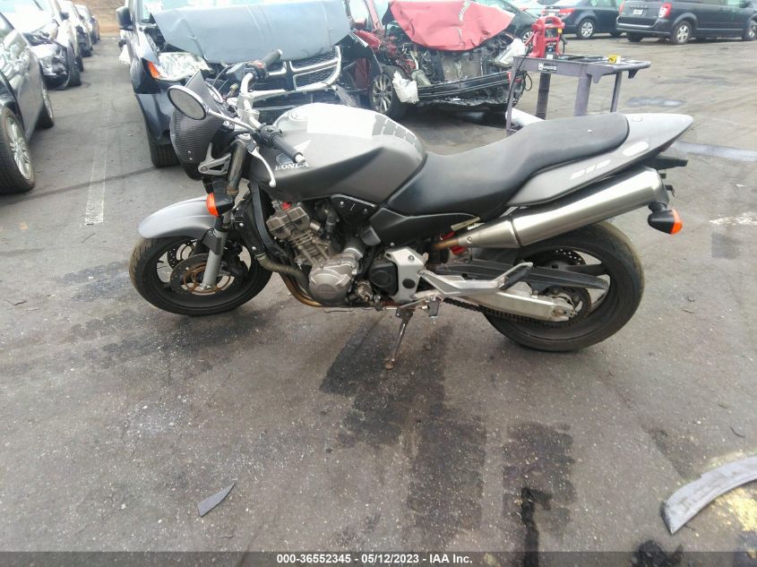 2003 HONDA CB900 F - JH2SC48173M100136