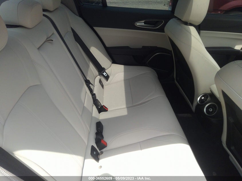 VIN ZARFANBN9M7643754 2021 ALFA ROMEO GIULIA TI
