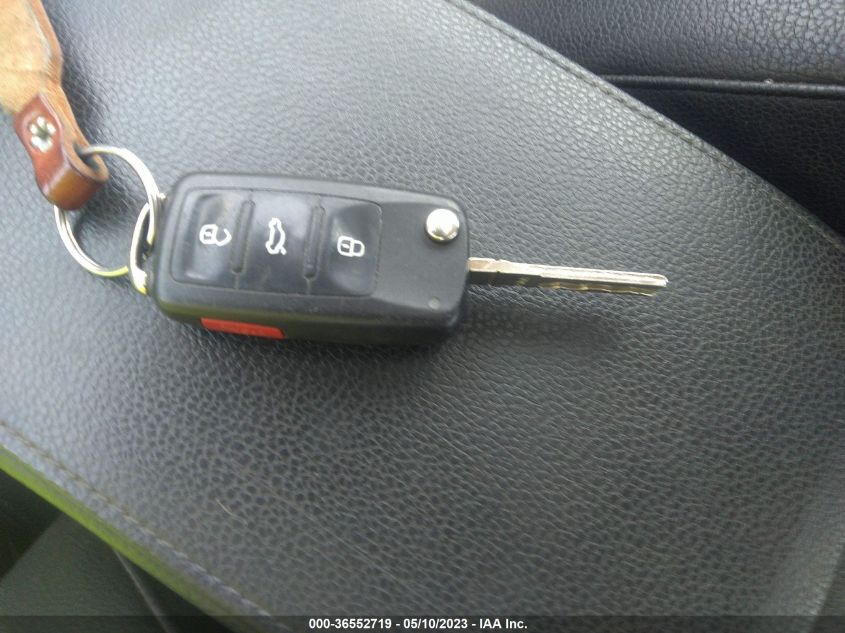 2016 VOLKSWAGEN JETTA SEDAN 1.4T SE W/CONNECTIVITY - 3VWD67AJ0GM389565
