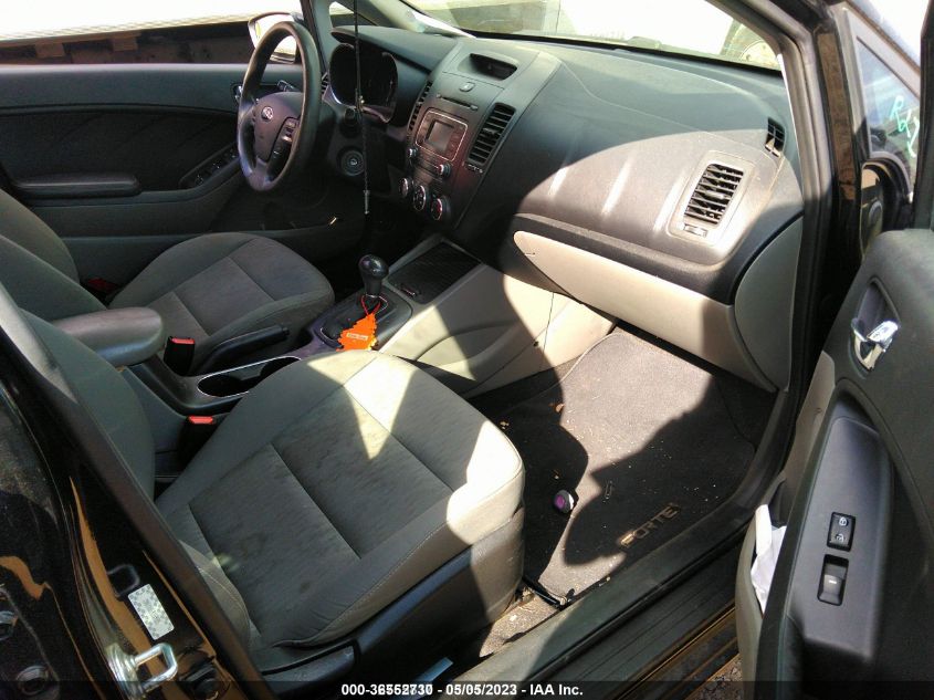 2016 KIA FORTE LX - KNAFK4A62G5509385