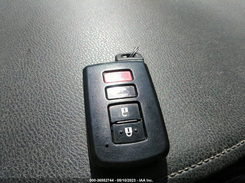 2017 TOYOTA COROLLA L/LE/XLE/SE - 5YFBURHE9HP589567