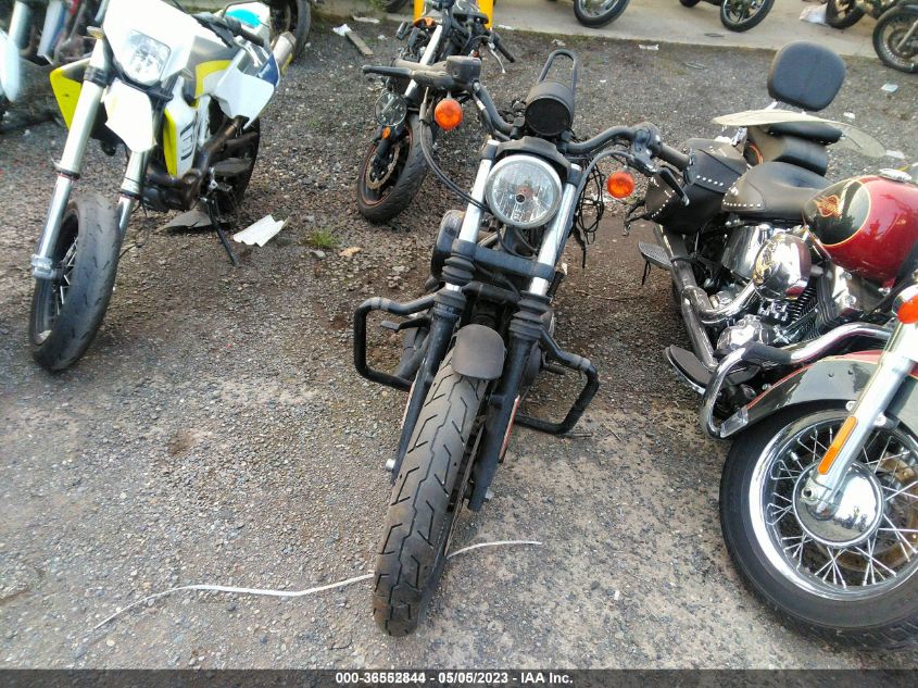 2020 HARLEY-DAVIDSON XL883 N - 1HD4LE213LB410200