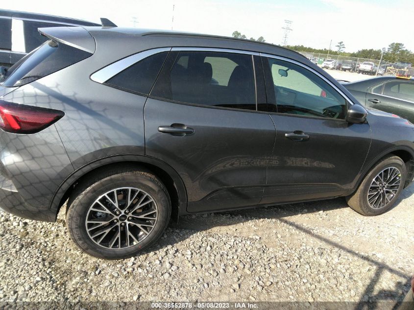 2023 FORD ESCAPE PHEV - 1FMCU0E12PUA26973