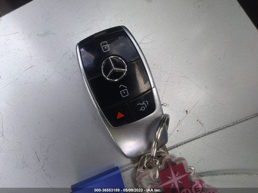 2018 MERCEDES-BENZ E-CLASS E 300 - WDDZF4JB6JA302634