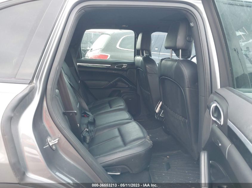 2013 PORSCHE CAYENNE - WP1AA2A2XDLA04525
