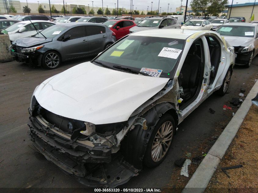 2018 TOYOTA CAMRY LE/SE/XLE/L - 4T1B11HK1JU061297