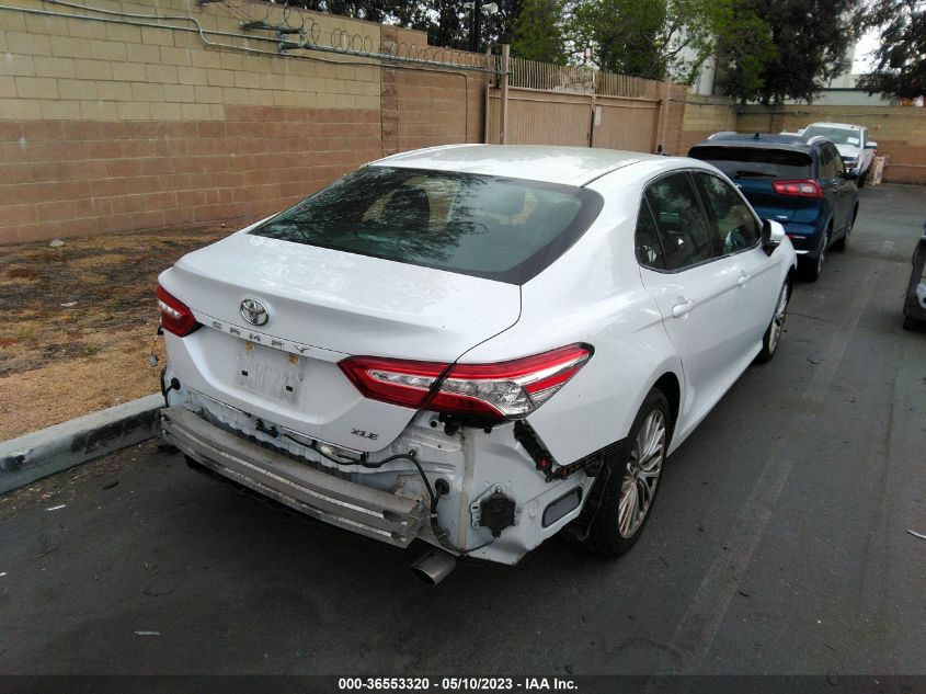 2018 TOYOTA CAMRY LE/SE/XLE/L - 4T1B11HK1JU061297