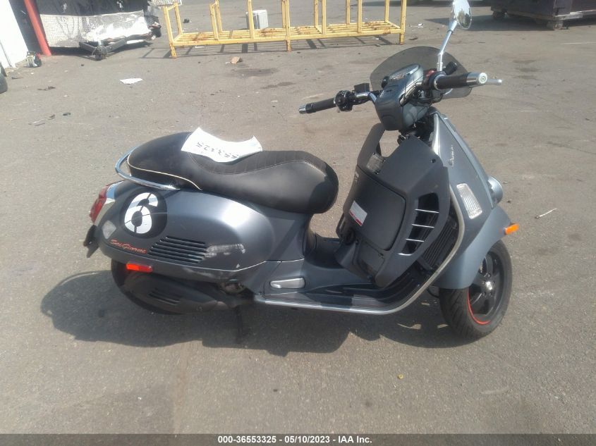 2022 VESPA GTS 300 SUPER ZAPMA39M1N5400437