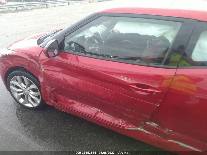 2013 HYUNDAI VELOSTER W/RED INT - KMHTC6ADXDU161345