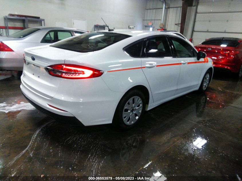 2019 FORD FUSION S - 3FA6P0G72KR285110