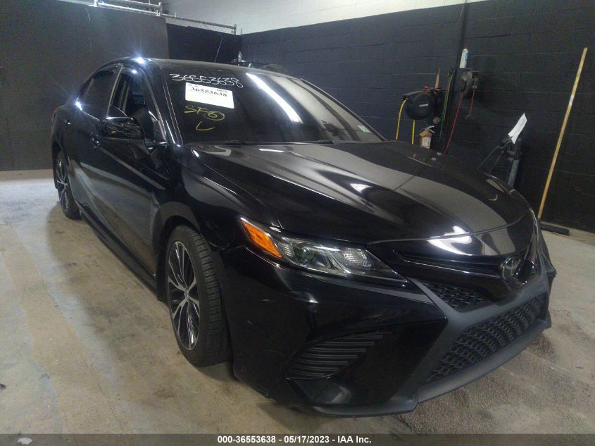 2019 TOYOTA CAMRY SE - 4T1B11HK0KU217671