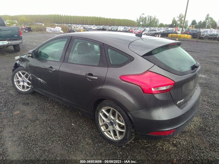 2015 FORD FOCUS SE - 1FADP3K25FL319100