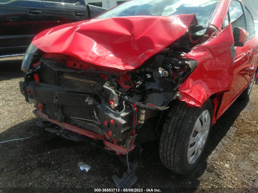 2015 TOYOTA YARIS L/SE/LE - VNKKTUD32FA040022