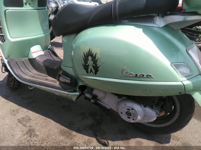 2004 VESPA GRANTURISMO 200 ZAPM319K045001272