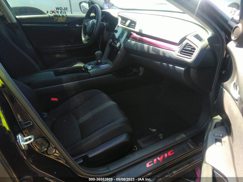 VIN 2HGFC2F72JH583946 2018 HONDA CIVIC SEDAN EX