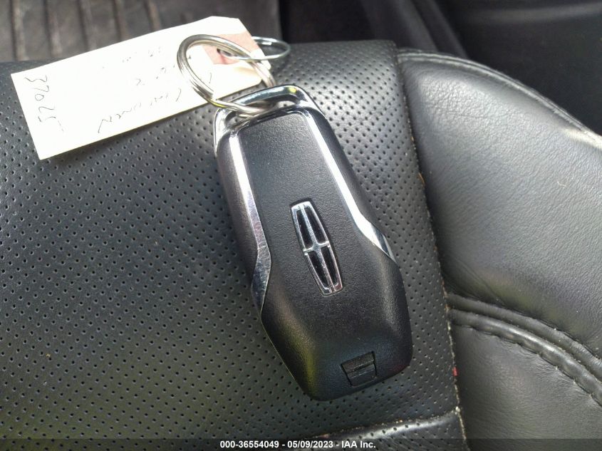 2014 LINCOLN MKZ - 3LN6L2G93ER827611