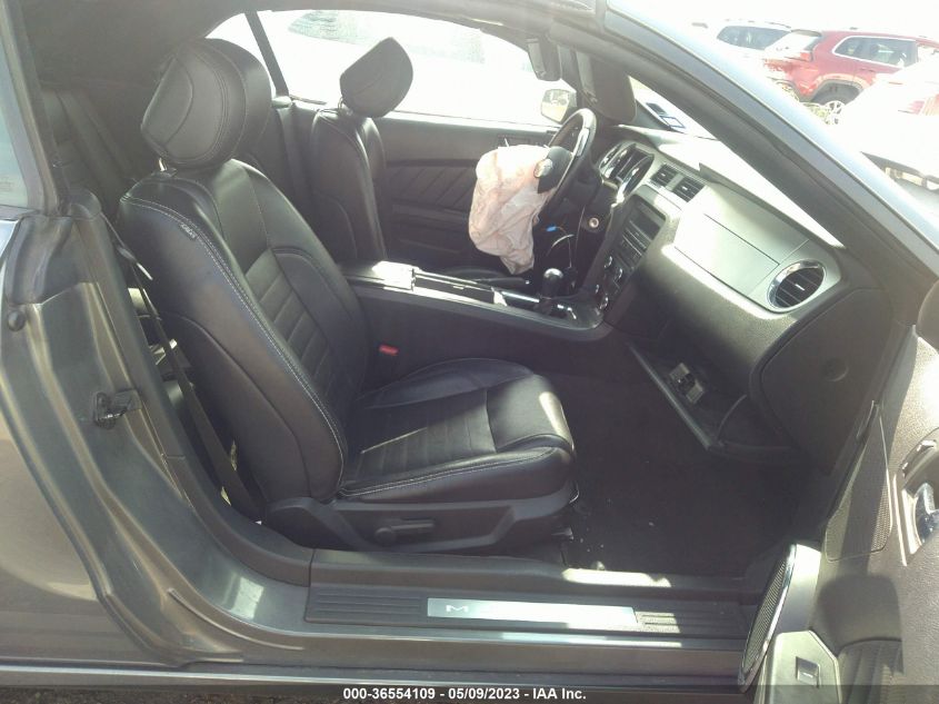 2014 FORD MUSTANG V6 - 1ZVBP8EM4E5309749