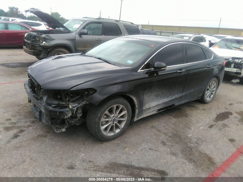 2017 FORD FUSION SE - 3FA6P0HD9HR351231