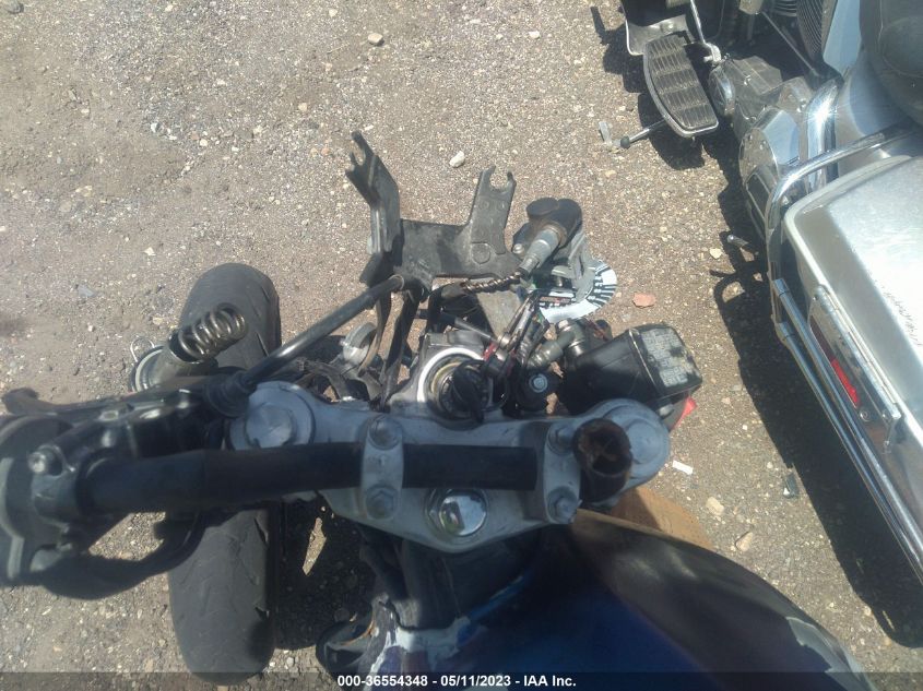 2001 KAWASAKI ZR750 G JKAZRDH111A000869