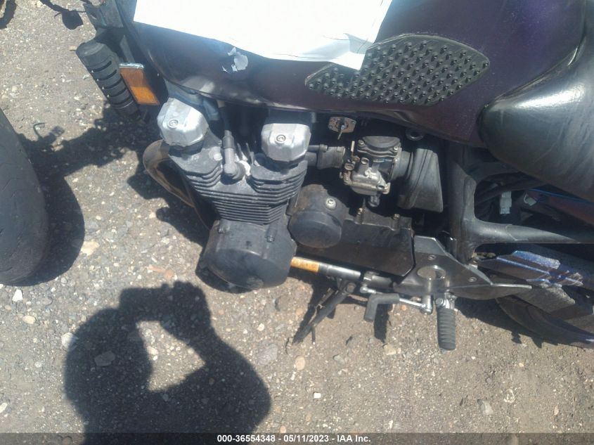 2001 KAWASAKI ZR750 G JKAZRDH111A000869