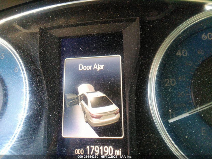 2015 TOYOTA CAMRY XLE/SE/LE/XSE - 4T1BF1FKXFU067935