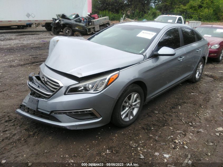 2015 HYUNDAI SONATA 2.4L SE - 5NPE24AF2FH073893