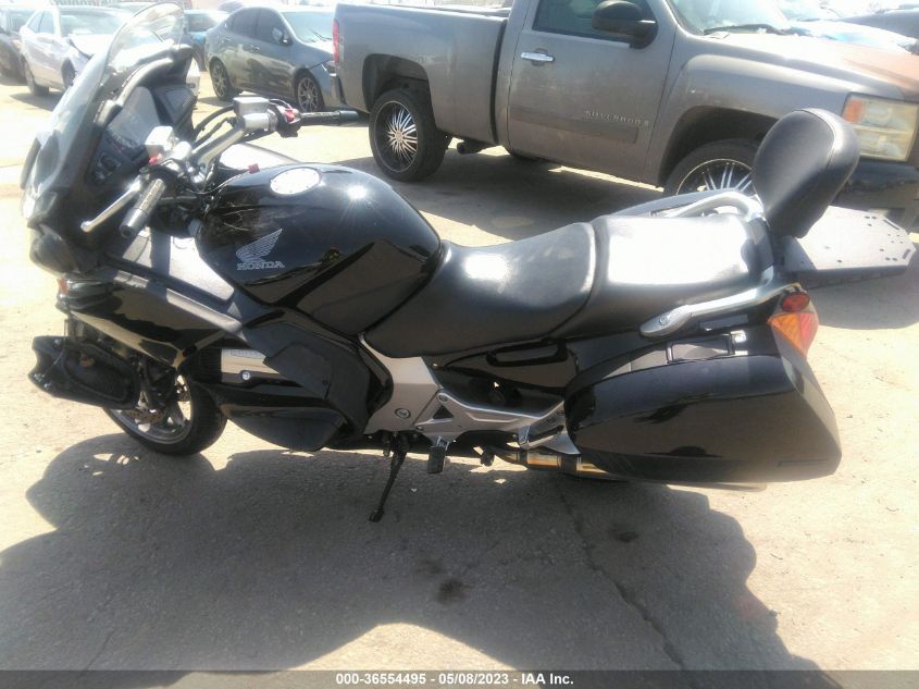 2010 HONDA ST1300 JH2SC510XAK800121