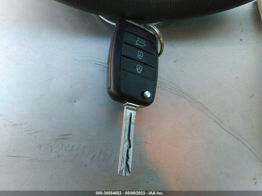 VIN KNDPM3AC5H7233064 2017 KIA SPORTAGE LX
