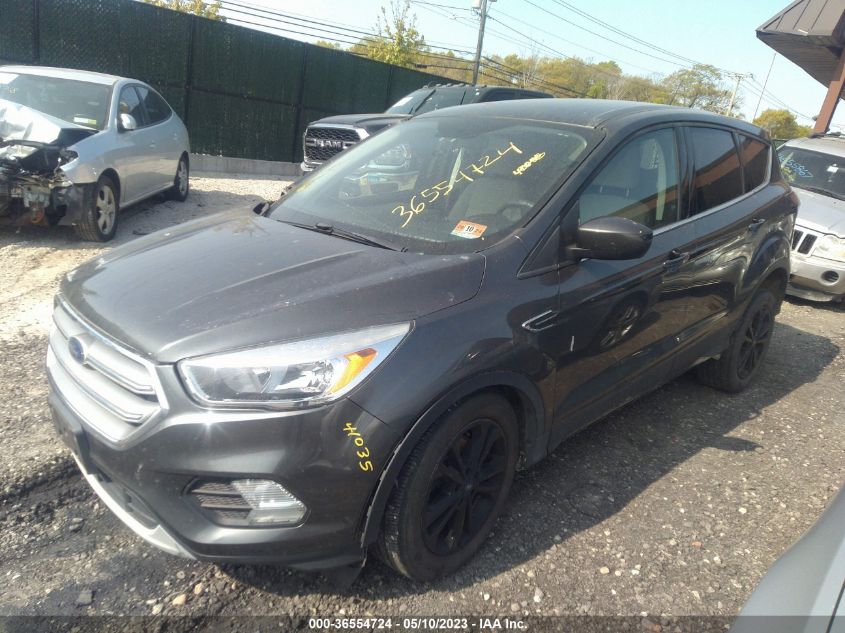 2017 FORD ESCAPE SE - 1FMCU0GD1HUA89250