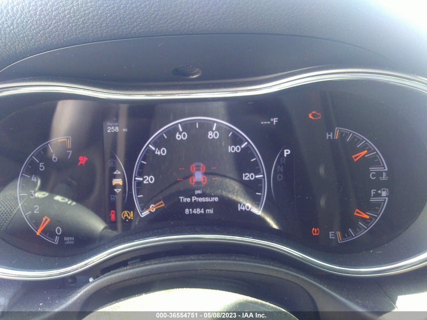 VIN 1C4RJFAG5JC284390 2018 JEEP GRAND CHEROKEE ALTITUDE