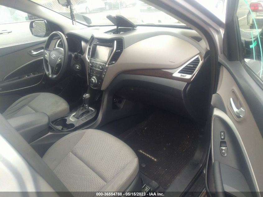 2017 HYUNDAI SANTA FE SE - KM8SMDHF7HU252034