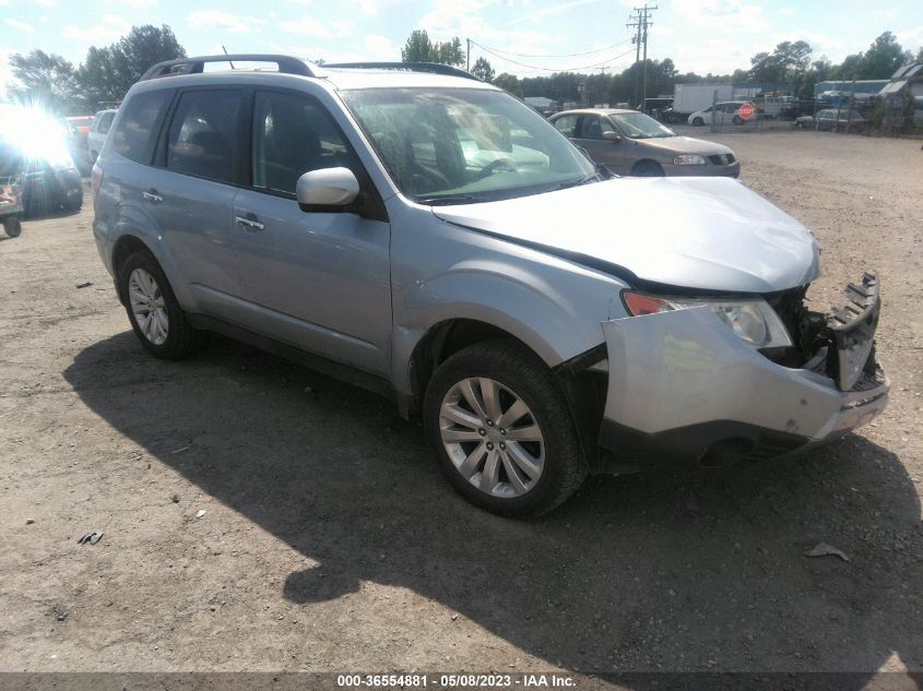 2013 SUBARU FORESTER 2.5X LIMITED - JF2SHAEC6DH439366