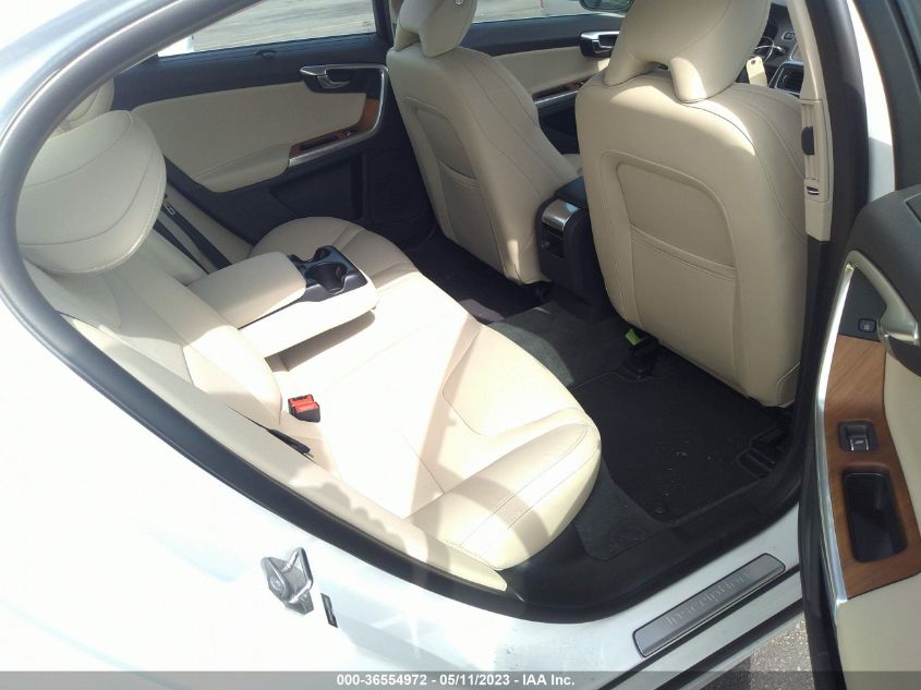2018 VOLVO S60 INSCRIPTION PLATINUM - LYV402HM2JB158946