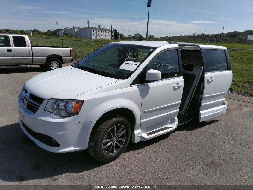2017 DODGE GRAND CARAVAN SXT - 2C4RDGCG5HR737581