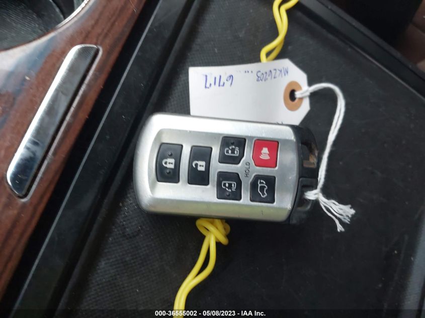 2015 TOYOTA SIENNA XLE/XLE AAS/LTD - 5TDYK3DC2FS676717