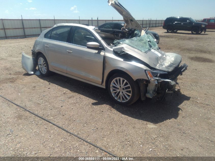 2013 VOLKSWAGEN JETTA SEDAN TDI W/PREMIUM/NAV - 3VWLL7AJXDM202719